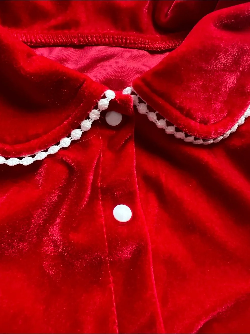 N/A adorable red